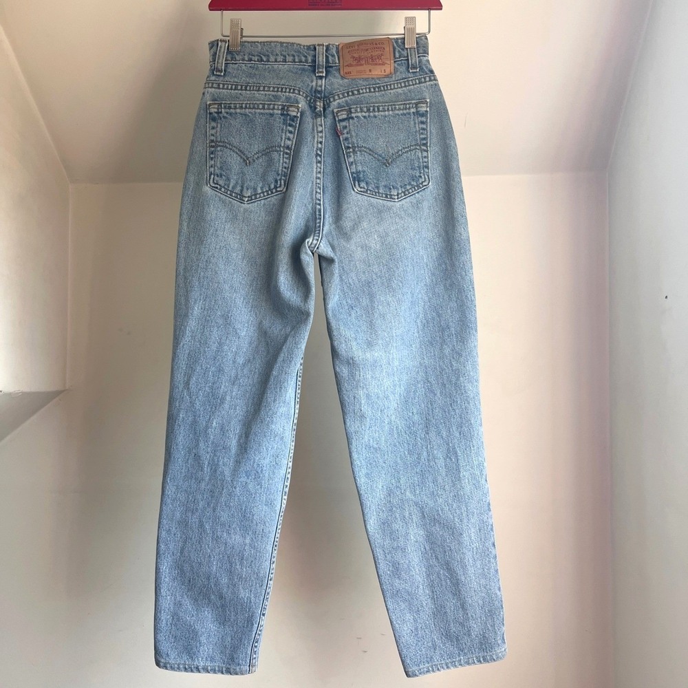 Vintage 90s‎ Levi's 521 Faded Light Wash High Rise Tapered Leg Jeans Size 27